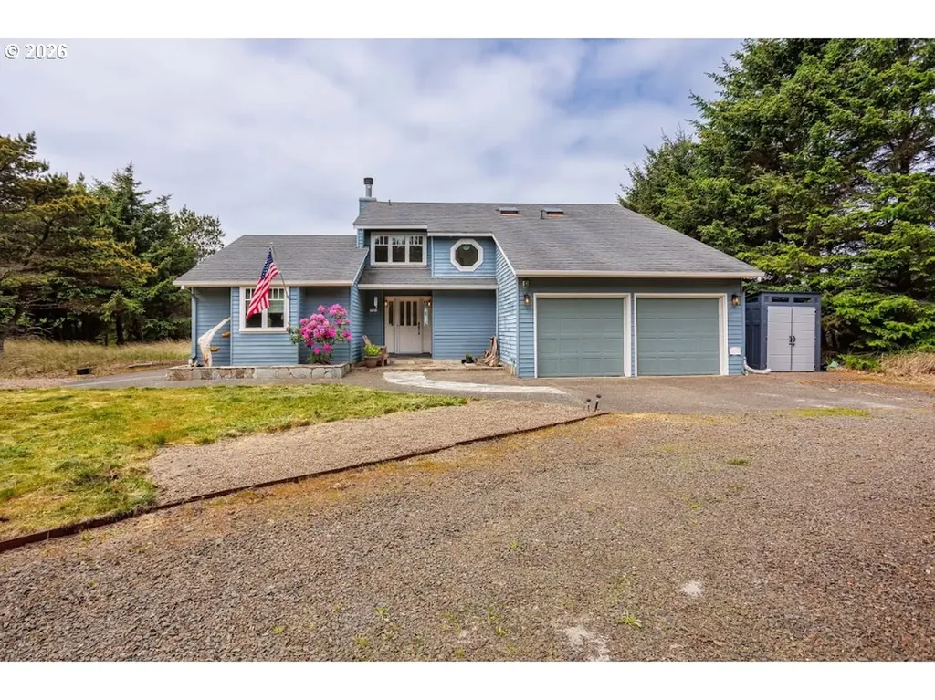 1106 168th Place Long Beach WA 98631