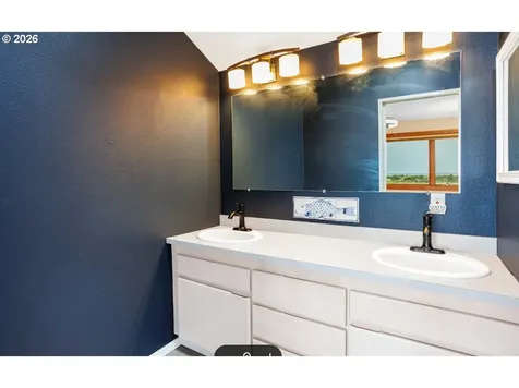 1106 168th Place Long Beach WA 98631