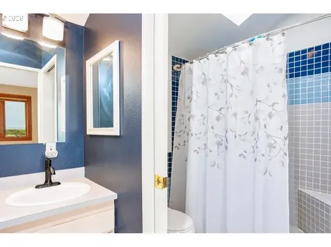 1106 168th Place Long Beach WA 98631