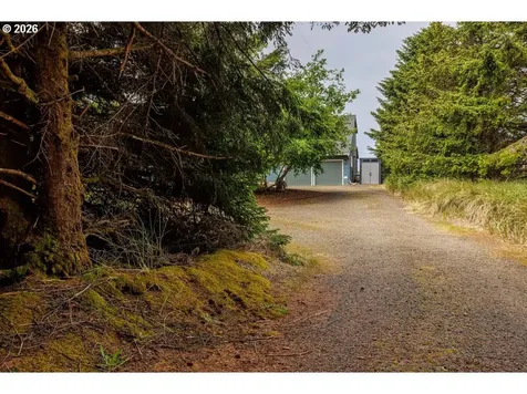 1106 168th Place Long Beach WA 98631