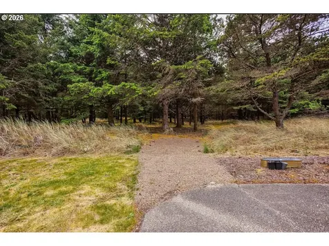 1106 168th Place Long Beach WA 98631