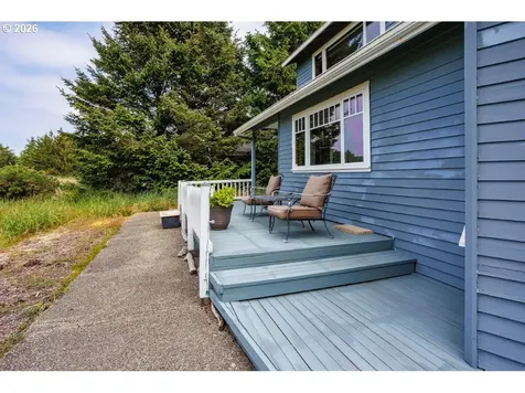 1106 168th Place Long Beach WA 98631