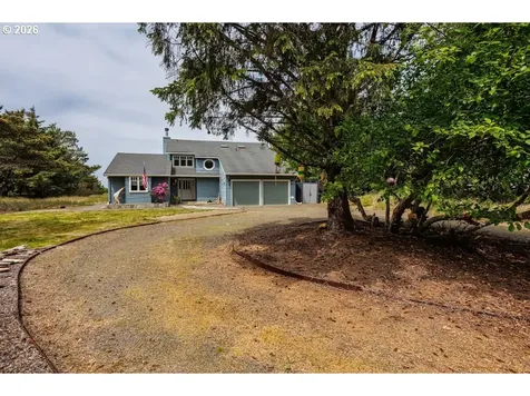 1106 168th Place Long Beach WA 98631
