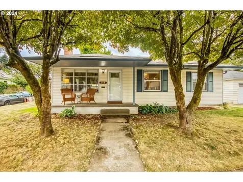 746 NE Stafford Street Portland OR 97211