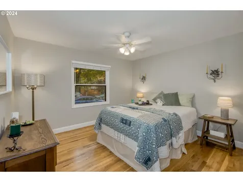 746 NE Stafford Street Portland OR 97211
