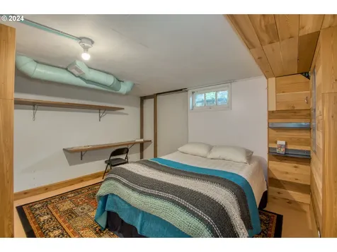 746 NE Stafford Street Portland OR 97211