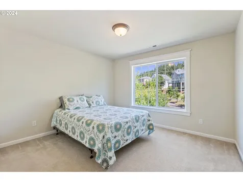 10884 Se Lenore Street Happy Valley OR 97086