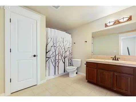 10884 Se Lenore Street Happy Valley OR 97086