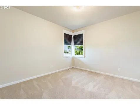 10884 Se Lenore Street Happy Valley OR 97086