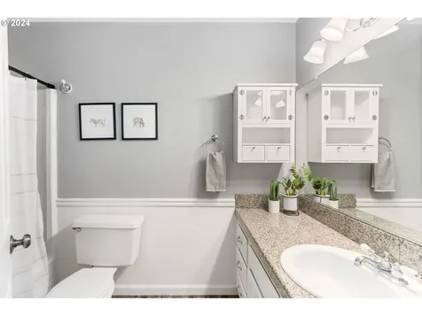 13110 SW Del Mar Court Beaverton OR 97008