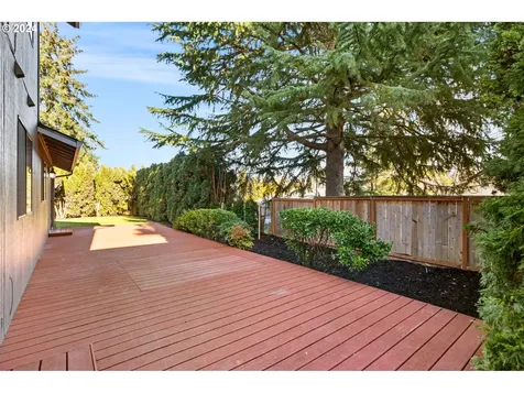 13110 SW Del Mar Court Beaverton OR 97008
