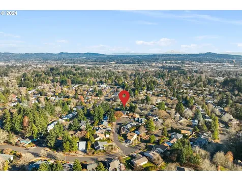 13110 SW Del Mar Court Beaverton OR 97008