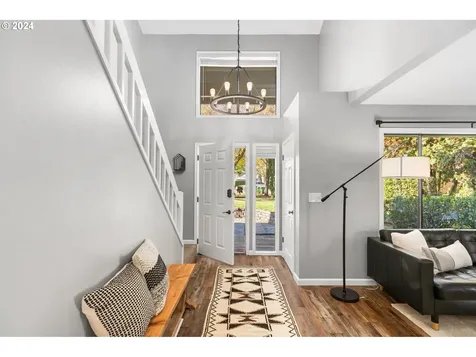 13110 SW Del Mar Court Beaverton OR 97008