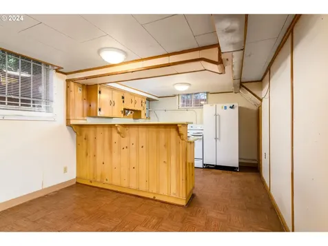 505 515 SE 62nd Avenue Portland OR 97215