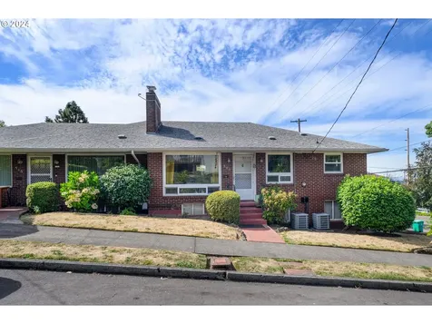 505 515 SE 62nd Avenue Portland OR 97215