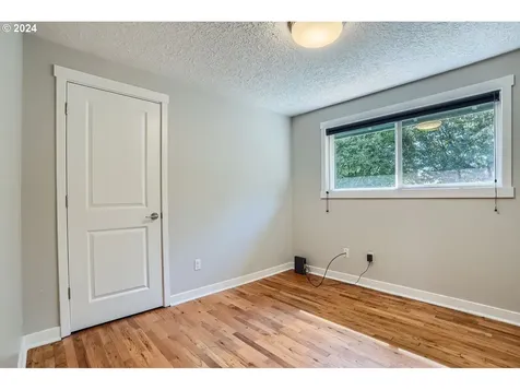 12818 Ne 83rd Street Vancouver WA 98682