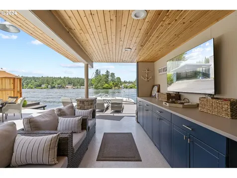 1551 Lake Front Road Lake Oswego OR 97034
