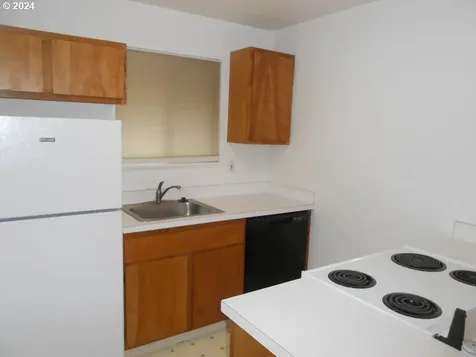 4701 Sw Martha Street Portland OR 97221