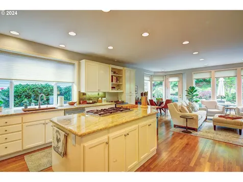 15195 Nw Aberdeen Drive Portland OR 97229