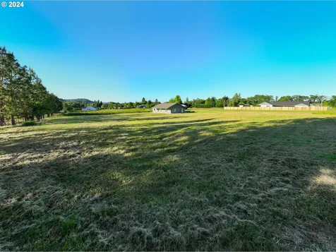 451 Evelyn Street Roseburg OR 97471