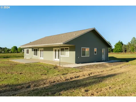 451 Evelyn Street Roseburg OR 97471