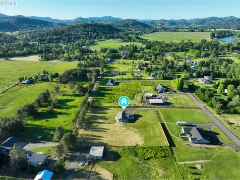 451 Evelyn Street Roseburg OR 97471