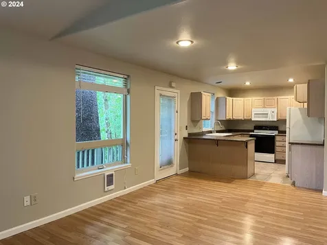 5711 Mercer Creek Drive Florence OR 97439