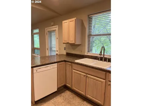5711 Mercer Creek Drive Florence OR 97439