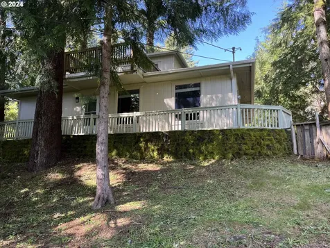 5711 Mercer Creek Drive Florence OR 97439