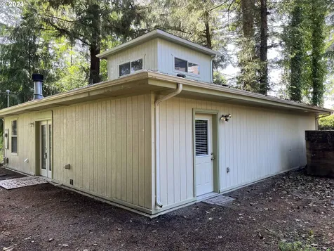 5711 Mercer Creek Drive Florence OR 97439