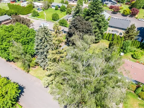 516 Nw 87th Street Vancouver WA 98665