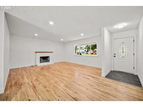 516 Nw 87th Street Vancouver WA 98665