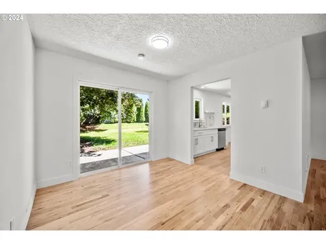 516 Nw 87th Street Vancouver WA 98665