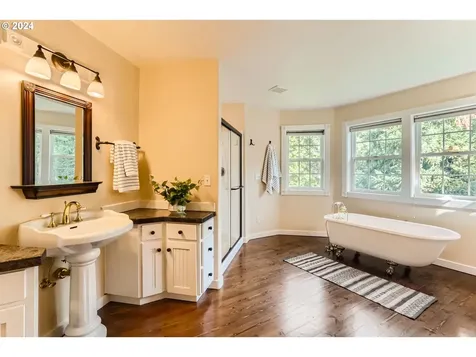 3634 NW 120th Avenue Portland OR 97229