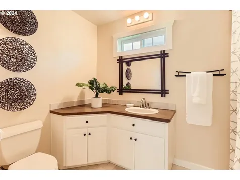 3634 NW 120th Avenue Portland OR 97229