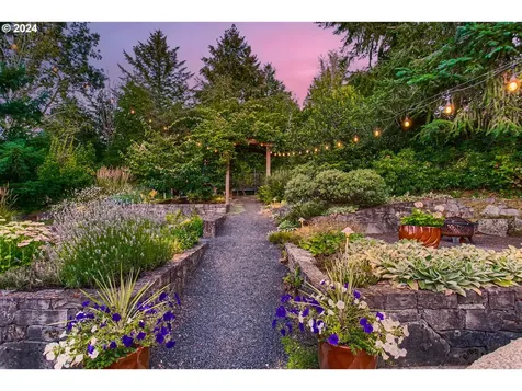 3634 NW 120th Avenue Portland OR 97229