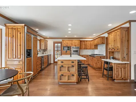 28727 SW Grahams Ferry Road Wilsonville OR 97070