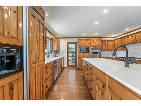 28727 SW Grahams Ferry Road Wilsonville OR 97070