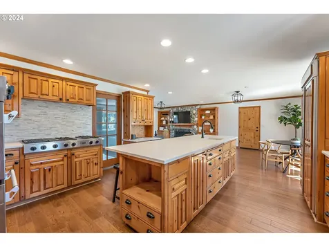 28727 SW Grahams Ferry Road Wilsonville OR 97070