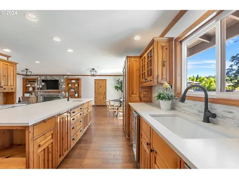 28727 SW Grahams Ferry Road Wilsonville OR 97070