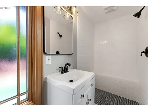 28727 SW Grahams Ferry Road Wilsonville OR 97070