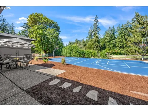28727 SW Grahams Ferry Road Wilsonville OR 97070
