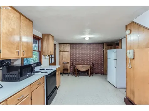 2500 SW 178th Avenue Beaverton OR 97003