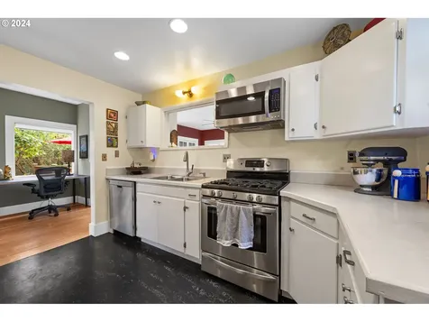 721 Exchange Street Astoria OR 97103