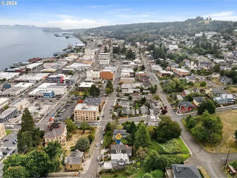 721 Exchange Street Astoria OR 97103