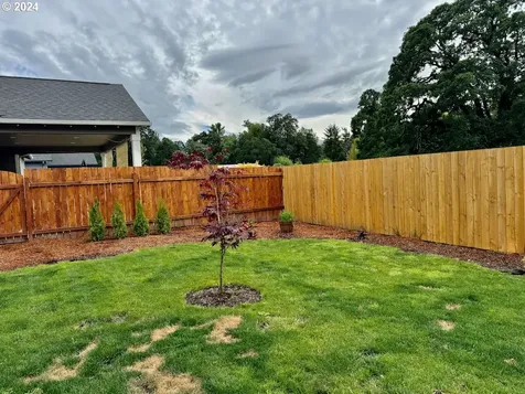 1406 Natalie Court Monmouth OR 97361