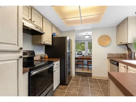7137 Sw Delaware Street Tualatin OR 97062