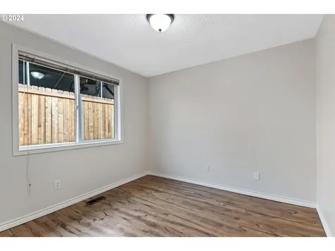 7137 Sw Delaware Street Tualatin OR 97062