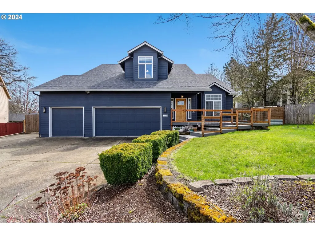 1732 Nw 30th Circle Camas WA 98607