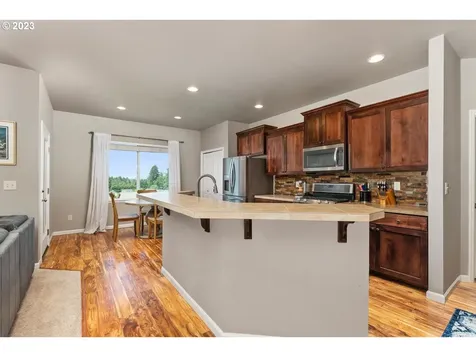 15716 Ne 23rd Avenue Vancouver WA 98686
